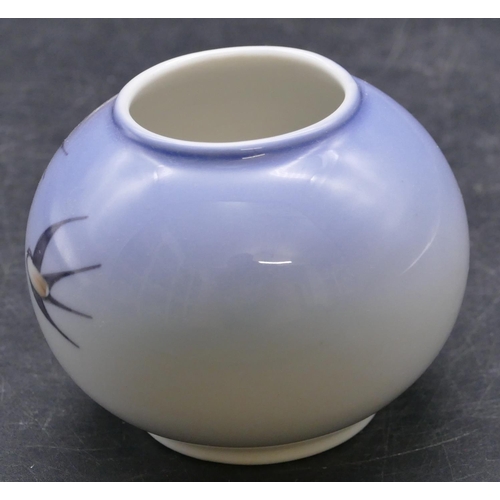 150 - Royal Copenhagen small round bulbous shaped pot with bird decoration, numbered 2671, 6.2cm high.