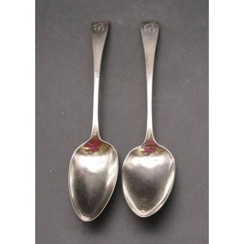 247 - A pair of George III silver tablespoons, London 1808, maker Thomas Dicks, 3.6oz