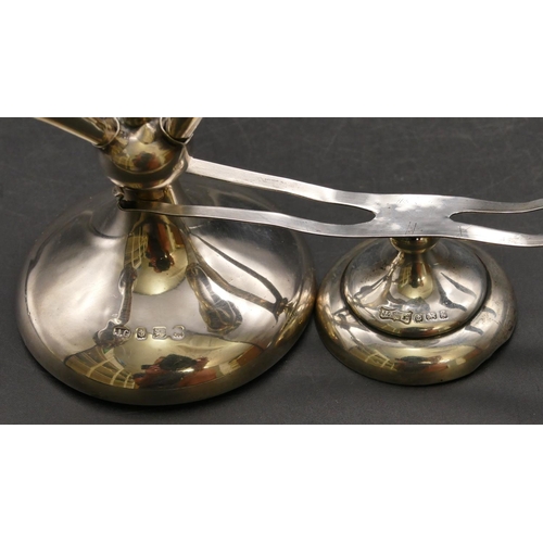 263 - A Birmingham silver epergne with centre round bulbous trumpet shaped vase with crinkled rim, surroun... 