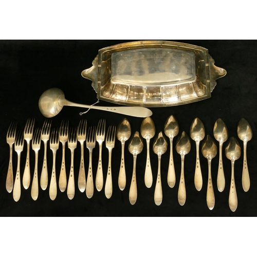 267 - A Henin Continental flatware service, 1 ladle, 12 forks, 11 spoons and a Continental rectangular 2-h... 