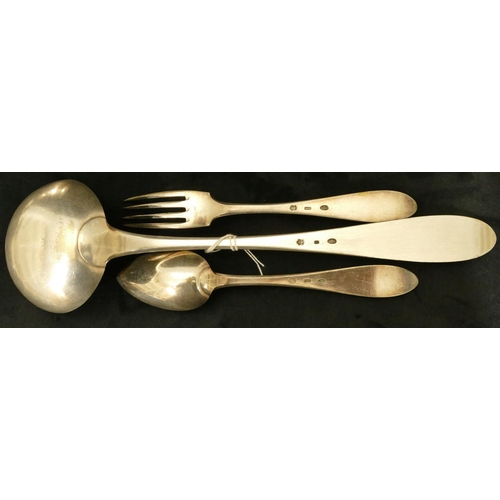 267 - A Henin Continental flatware service, 1 ladle, 12 forks, 11 spoons and a Continental rectangular 2-h... 