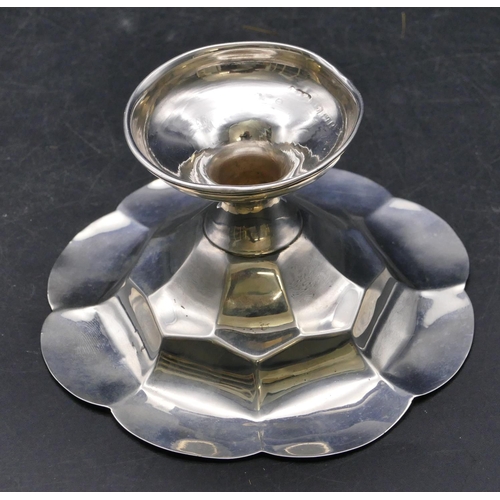 337 - A Birmingham silver round scallop shaped small sweetmeat dish on sweeping base, 11cm diameter, 1.6oz... 