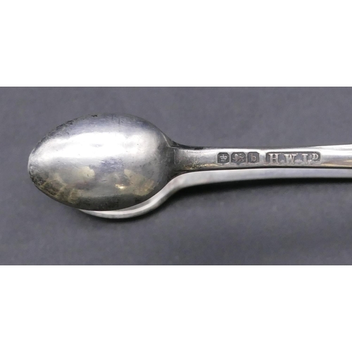 352 - A George III silver tablespoon, 4 odd silver teaspoons and a pair of small silver sugar tongs, 4.6oz... 