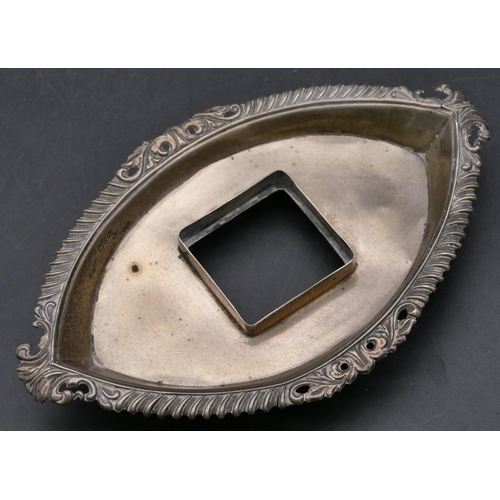 357 - A Chester silver oval ink stand with gadroon rim (no ink bottle), on splayed feet, 18.5cm wide, 2.2o... 