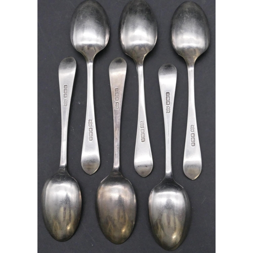 370 - A set of 6 Sheffield silver teaspoons, maker Mappin & Webb, 2.4oz