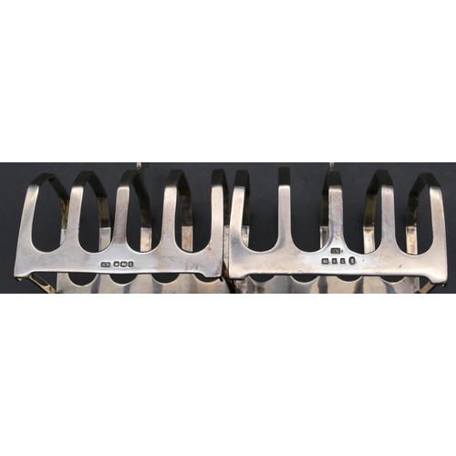 390 - 2 similar 5-bar toast racks with centre carry handles, makers E.V., 7.6cm long, 3.5oz