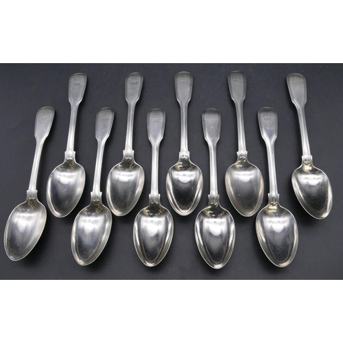 423 - A set of 10 early Victorian silver dessert spoons, London 1843/44, maker's mark WE, 17.6oz