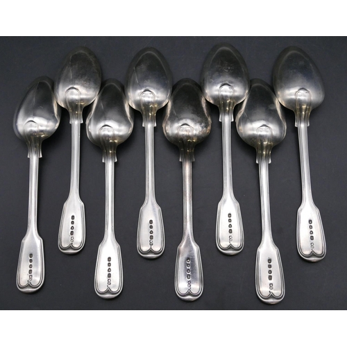 424 - A set of 8 early Victorian silver tablespoons, London 1843, maker's mark WE, 22.9oz