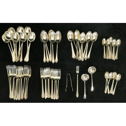 430 - A George VI silver flatware service with engraved crest, 12 dinner forks, 12 smaller forks, 12 soup ... 