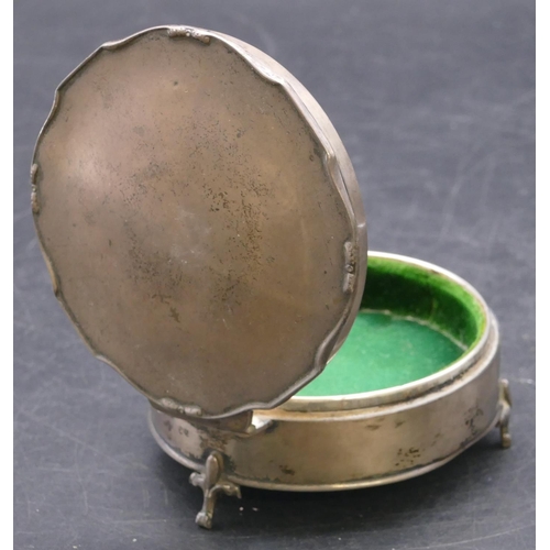 433 - A Birmingham silver round trinket box with scallop shaped hinged lid enclosing green velvet interior... 