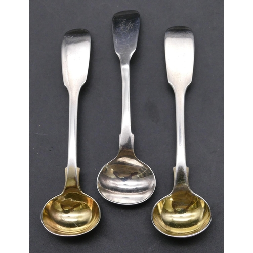 452 - A pair of Victorian silver salt spoons with gilt bowls, London 1852, maker's mark H.H and a similar ... 