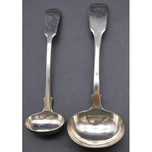 454 - A Victorian silver small sauce ladle, Newcastle 1846, maker's mark IW and a George IV silver sauce l... 