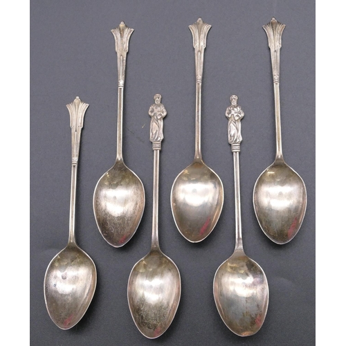 495 - A set of 4 Birmingham silver teaspoons and a pair of Birmingham silver Apostle teaspoons in black le... 