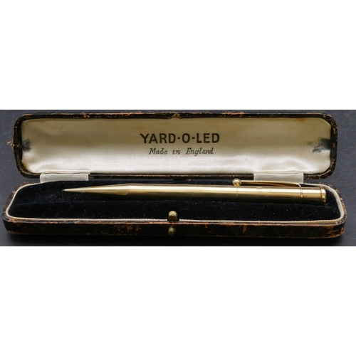 713 - A 9ct gold Yard-O-Led propelling pencil, overall weight 21.35 grams (boxed)