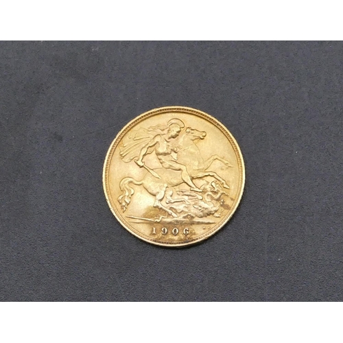 725 - An Edward VII gold half Sovereign, 1906