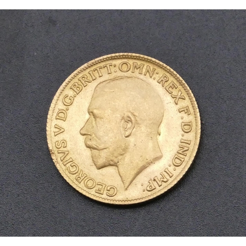 726 - A George V gold Sovereign, 1911