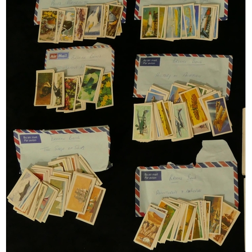 830 - A quantity of various Brooke Bond cards etc.