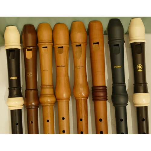 989 - 10 various recorders including Aulos 511B Tenor, Yamaha Bass, Triebert, Moeck,  and Mollenhauer, (2 ... 