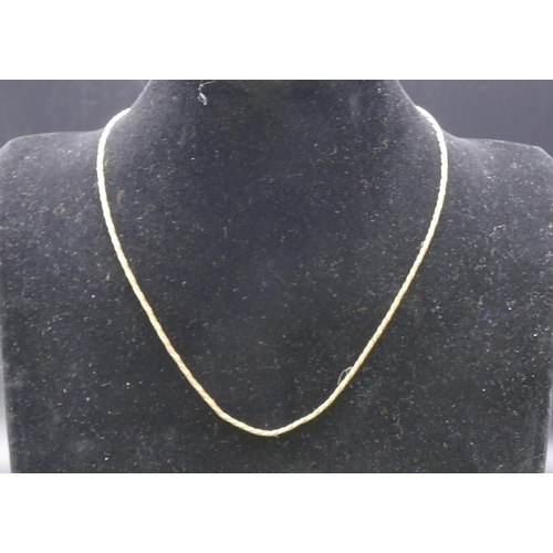 765 - A 9ct gold twist chain, 40cm long, 3.3 grams