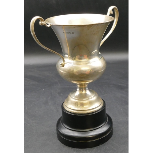 208 - A George V silver round 2-handled trumpet shaped trophy (inscribed with presentation), London 1924, ... 