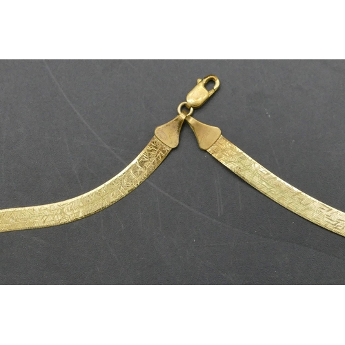 270 - A 9ct gold flat necklace, 45cm long, 6.6 grams