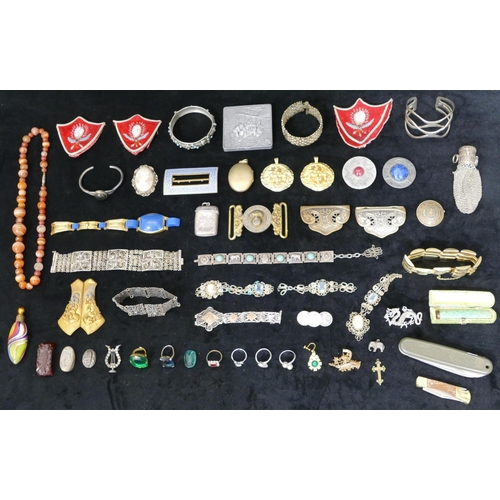 332 - A cameo brooch and a quantity of various costume and other jewellery