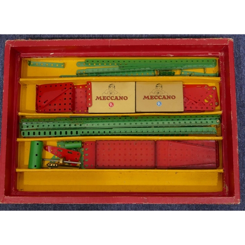 472 - A boxed Meccano set, 52cm wide overall