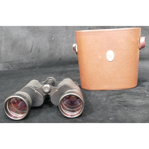 548 - A pair of Carl Zeiss 10x 50 multi coated binoculars, boxed