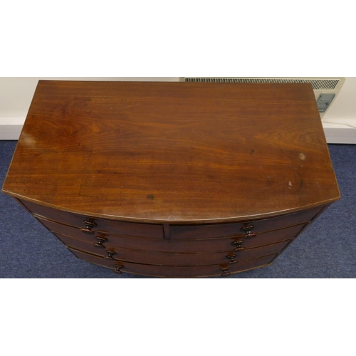 695 - A 19th Century mahogany bow fronted chest of drawers with 2 short and 3 long graduated drawers with ... 