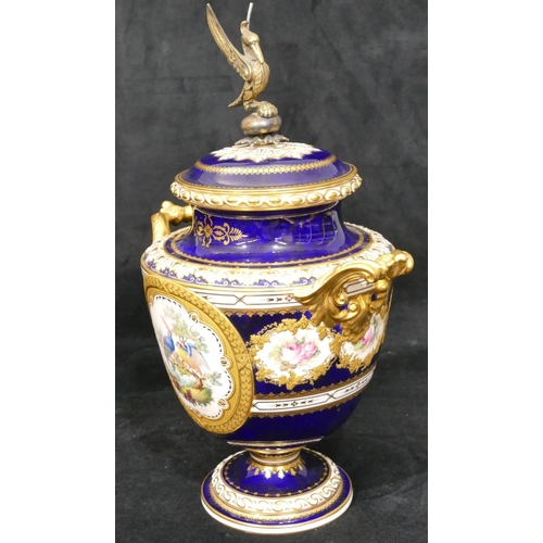 95 - An early 20th Century Royal Crown Derby round bulbous thin necked 2-handled lidded vase by Darlingto... 