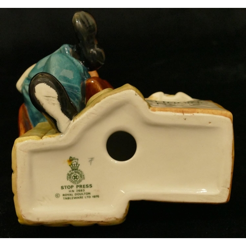 40 - A Royal Doulton figurine 