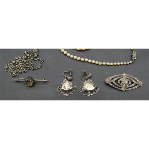 716 - A pair of Sterling silver and Mother of Pearl drop earrings, a similar bracelet, a silver bar brooch... 