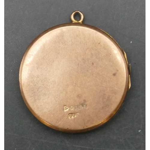 758 - A 9ct gold circular locket (hinge a/f), 7 grams