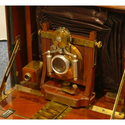 778 - Folmer & Schwing mahogany graphic folding box camera