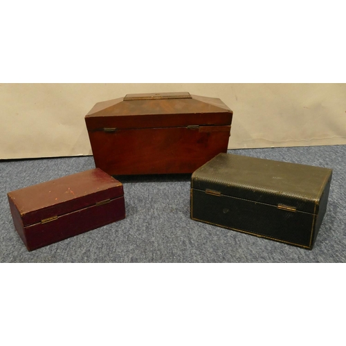 789 - A 19th Century mahogany sarcophagus shaped tea caddy with hinged lid enclosing glass bowl and 2 lidd... 