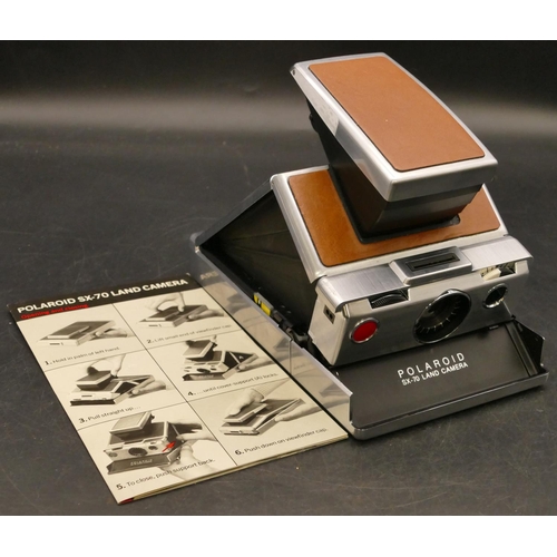 818 - A Polaroid SX-70 Land Camera