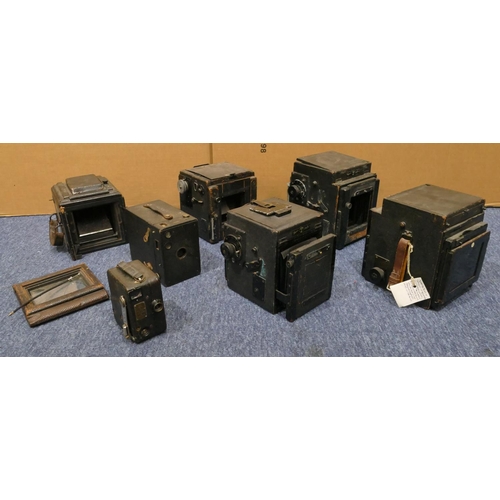 851 - Zeiss Ikon 2.7 movie camera with leather case, 6 various black leather box cameras 