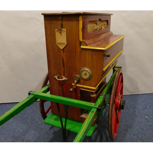 885 - Faventia, Barcelona, mid-20th Century miniature barrel cylinder musical box in the form of an organ,... 