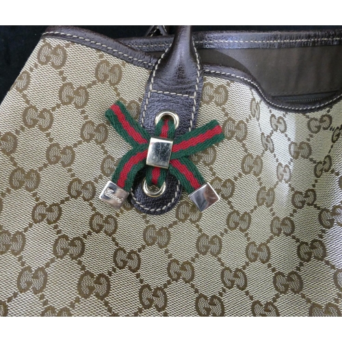 887 - A Gucci Tote bag Princey GG canvas leather beige/dark brown, no. 163805/1781 with ribbon motif