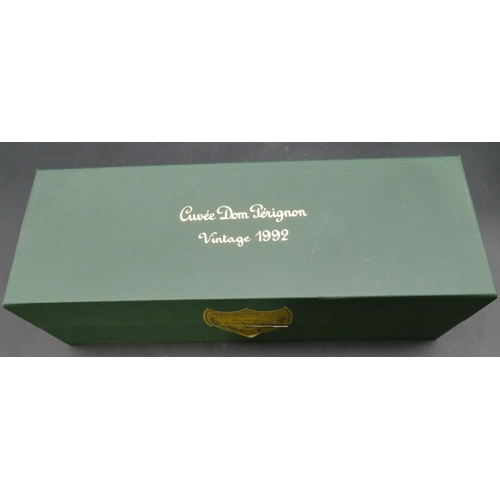 888 - Dom Perignon Vintage 1992 bottle of Champagne, 750ml, in presentation box