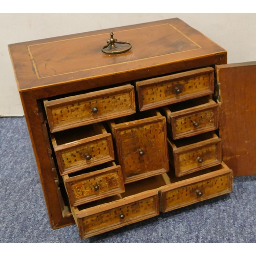 899 - A 19th Century mahogany small travelling box with inlaid stringing, centre carrying handle and singl... 