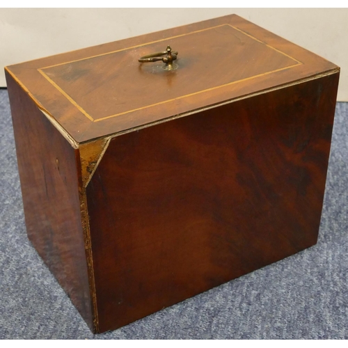 899 - A 19th Century mahogany small travelling box with inlaid stringing, centre carrying handle and singl... 