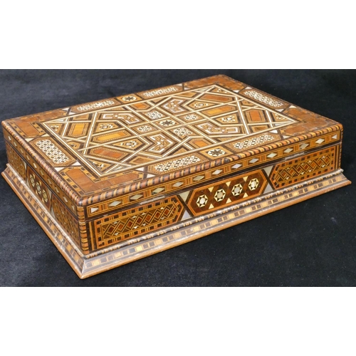 901 - A fruit wood rectangular shaped box with marquetry inlaid Mother of Pearl and parquetry decoration, ... 