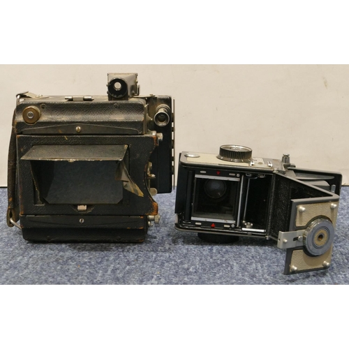 911 - A Yoshica 44 Copal-V camera, a Graphex Speed Graphic folding camera (2)