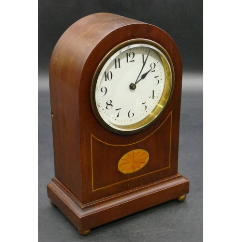 937 - An Edwardian mahogany timepiece with inlaid shell motif and trimming, white enamel dial with Arabic ... 