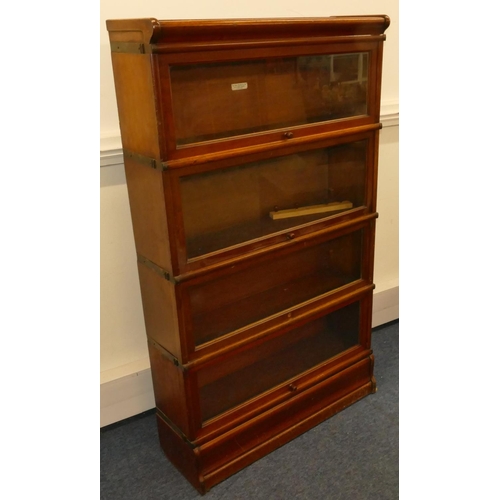 968 - A mahogany Globe Wernicke 4-section bookcase (top up-and-over door in need of restoration), 87cm wid... 