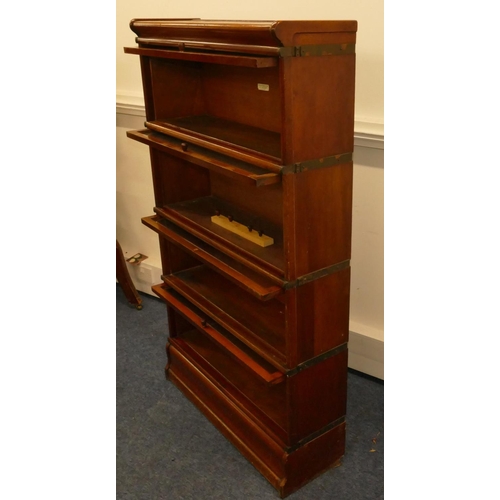 968 - A mahogany Globe Wernicke 4-section bookcase (top up-and-over door in need of restoration), 87cm wid... 