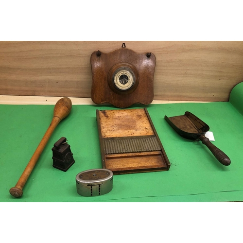 8160 - A vintage wood and brass pill dispenser, a wooden handled bank coin money scoop, a 2lb weight and a ... 