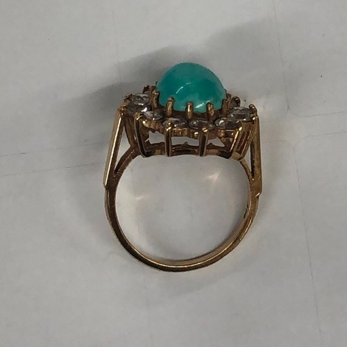 401 - A 9ct gold cluster ring set with turquoise coloured stone, Size M/N