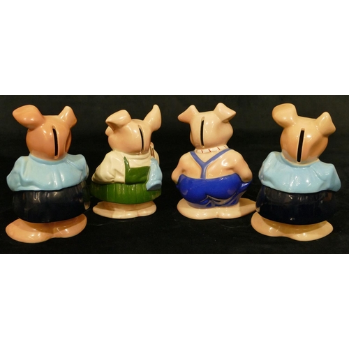 11 - 5 Wade pig money boxes, 2 x Mum, 1 x boy, 1 x girl and 1 x baby (5)